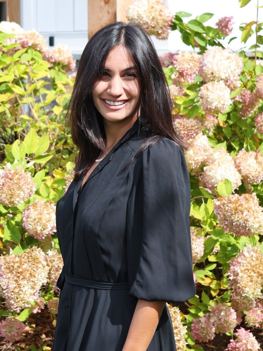 Dr Tara Holmes-3 Dr Tara Holmes 3